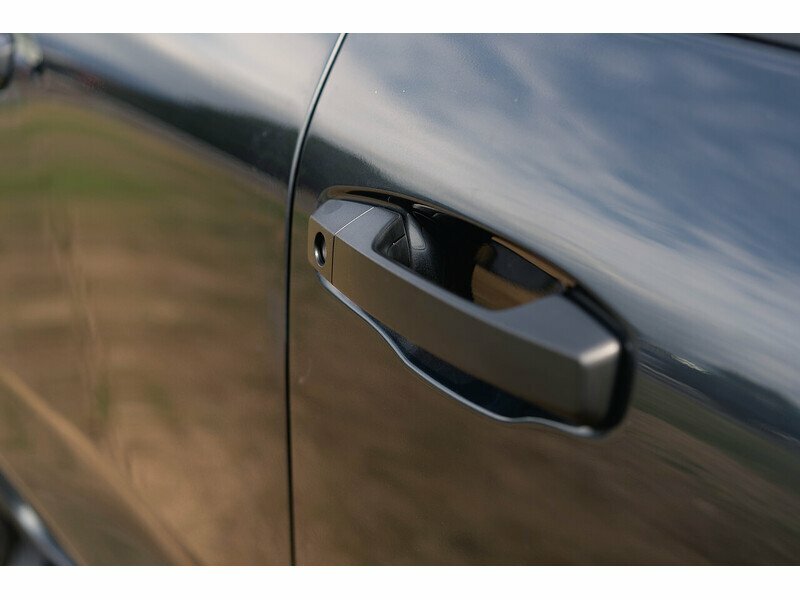 Mitsubishi L200 #12