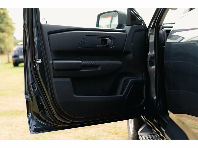 Mitsubishi L200 #23