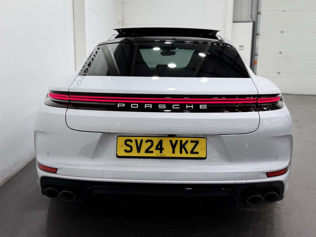 Porsche Panamera 2.9 L 4 4Wd #6