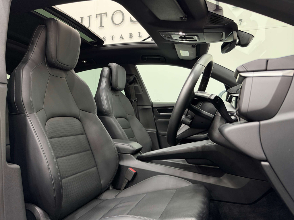 Porsche Macan Electric #2