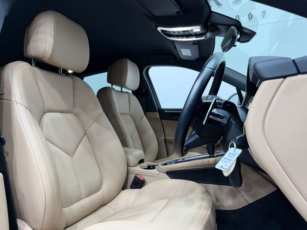 Porsche Macan 2.9 L S 4Wd BJ23MYC #2
