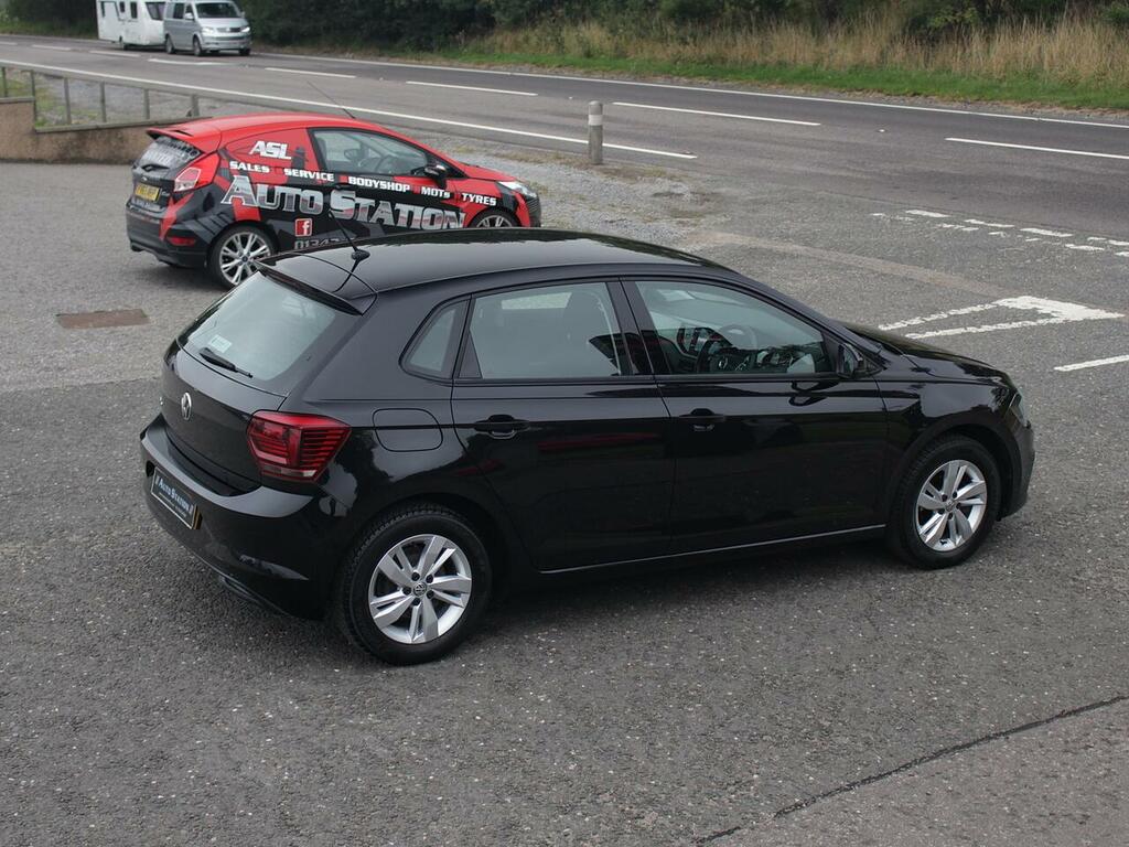Volkswagen Polo Se Black #5
