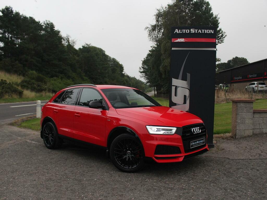 Audi Q3 Black Edition Red