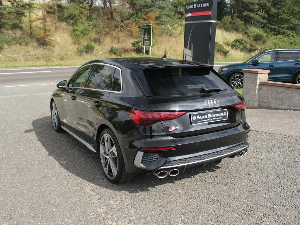 Audi S3 2L Null Red #18