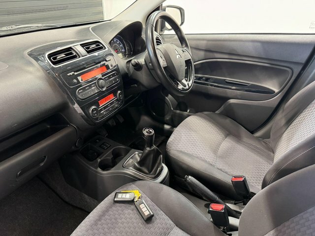 Mitsubishi Mirage Juro Euro 6 Ss White #3