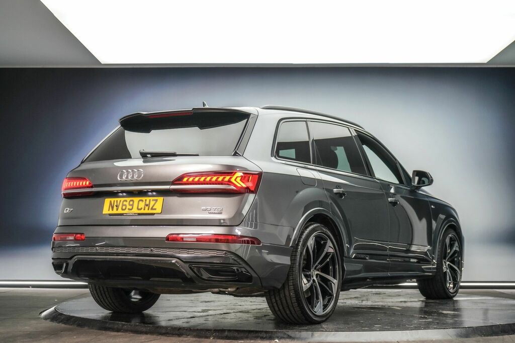 Audi Q7 2020 3.0 Tdi V6 50 Black Edition Suv Ti Black #2