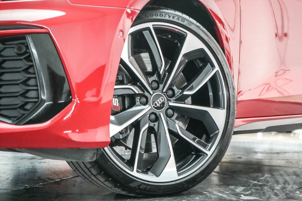 Audi S3 2021 2.0 Tfsi Vorsprung Sportback S Tro Red #2