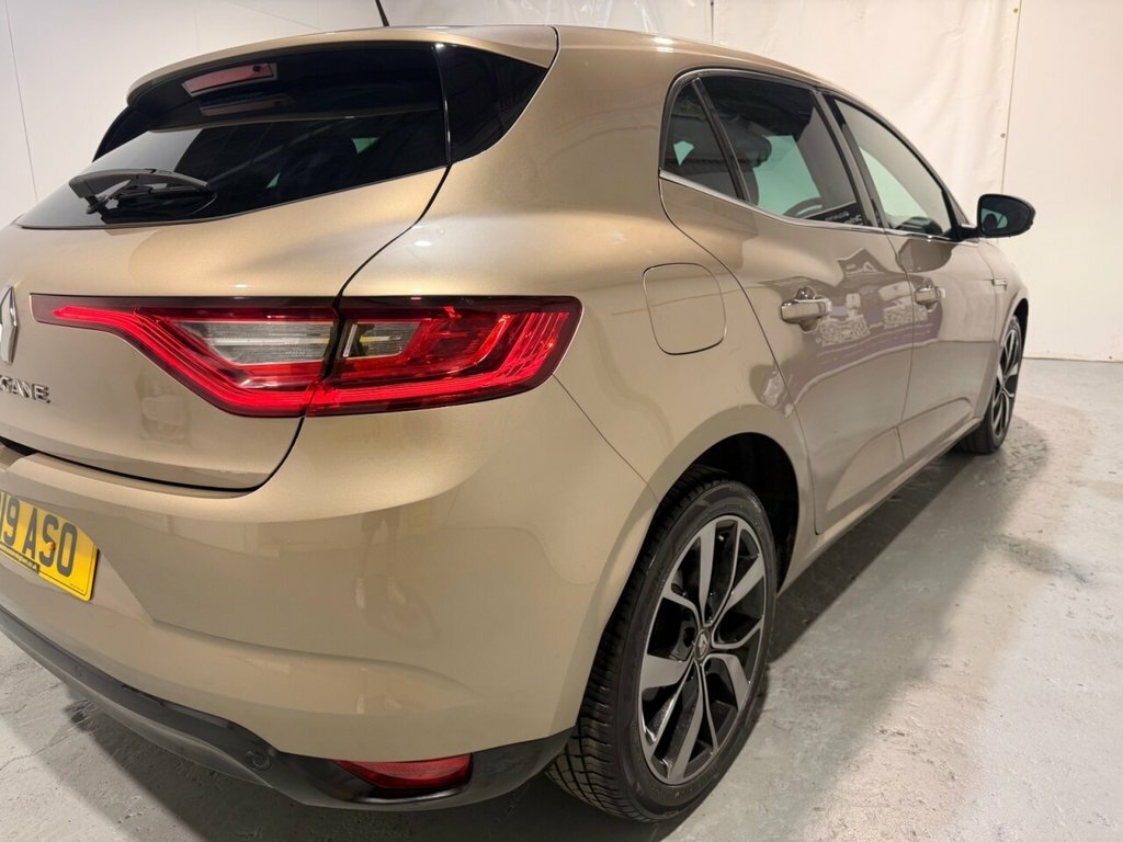 Renault Megane 1.3L Iconic MD19ASO Beige #3