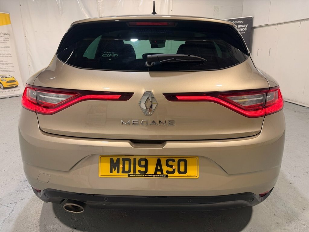 Renault Megane 1.3L Iconic MD19ASO Beige #4