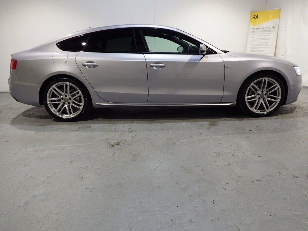 Audi A5 2L S Line EJ66BMY Silver #3