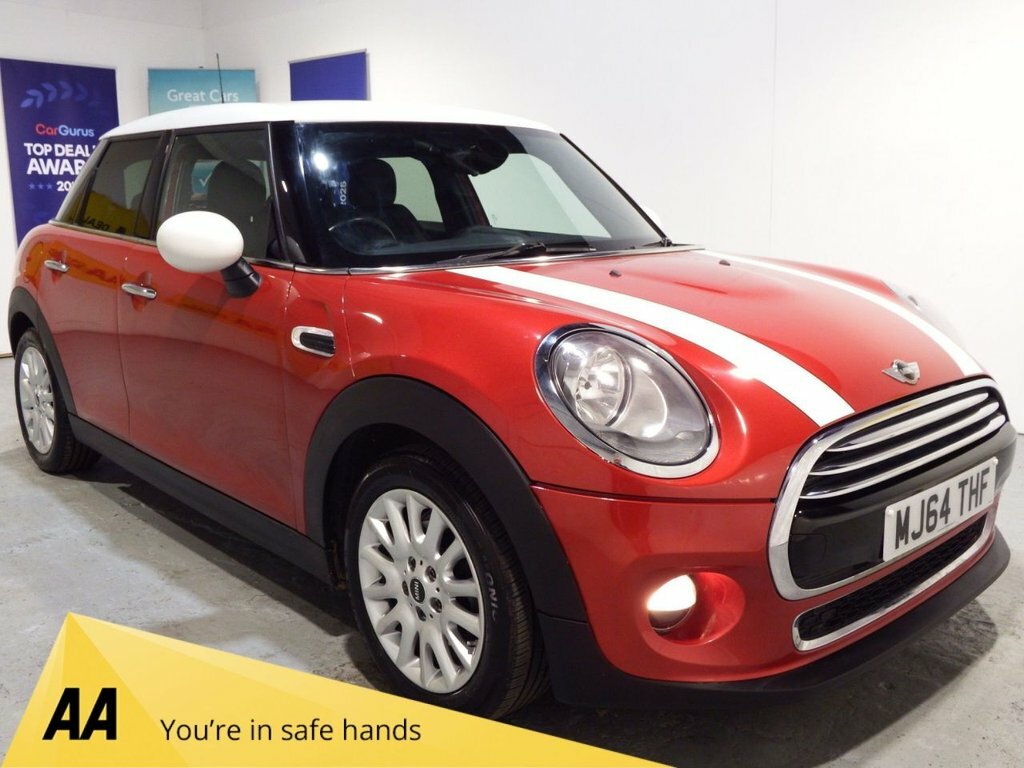 Mini Hatch 1.5L Cooper Red