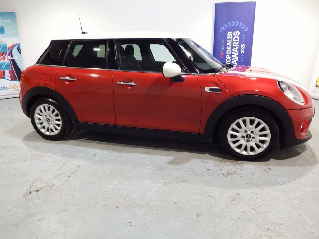 Mini Hatch 1.5L Cooper MJ64THF Red #4