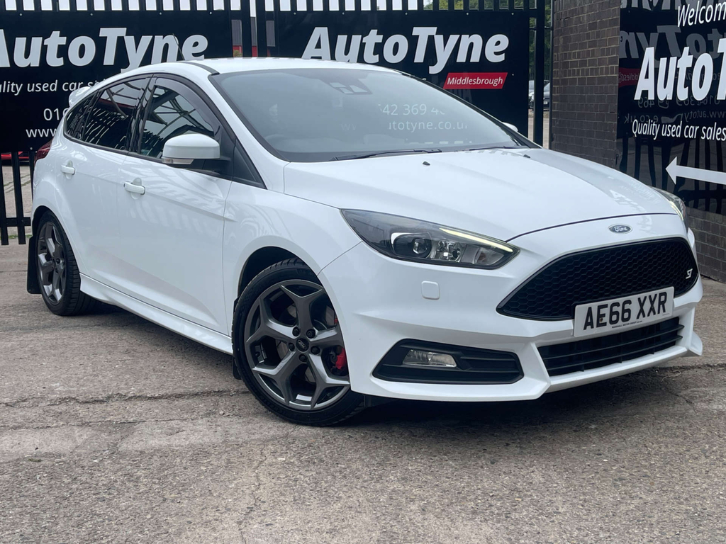 Ford Focus 2.0T Ecoboost St-3 Hatchback Euro 6