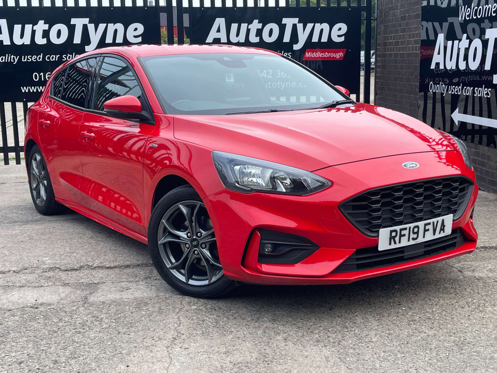 Ford Focus 1.0T Ecoboost St-line Hatchback Euro 