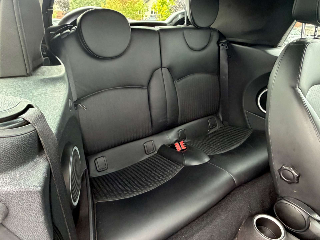 Mini Convertible 1.6 Cooper D 112 Bhp Silver #13