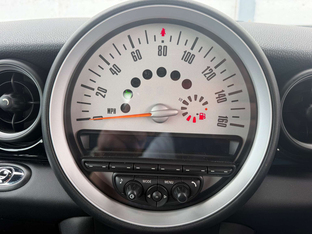 Mini Convertible 1.6 Cooper D 112 Bhp Silver #18