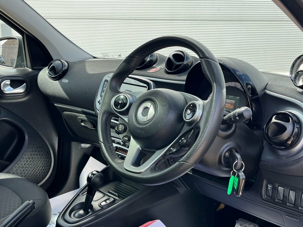 Smart Forfour Hatchback LM70MYA Black #4