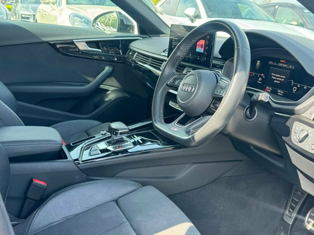 Audi A4 Avant 2L Black Edition KR71UUO Grey #5