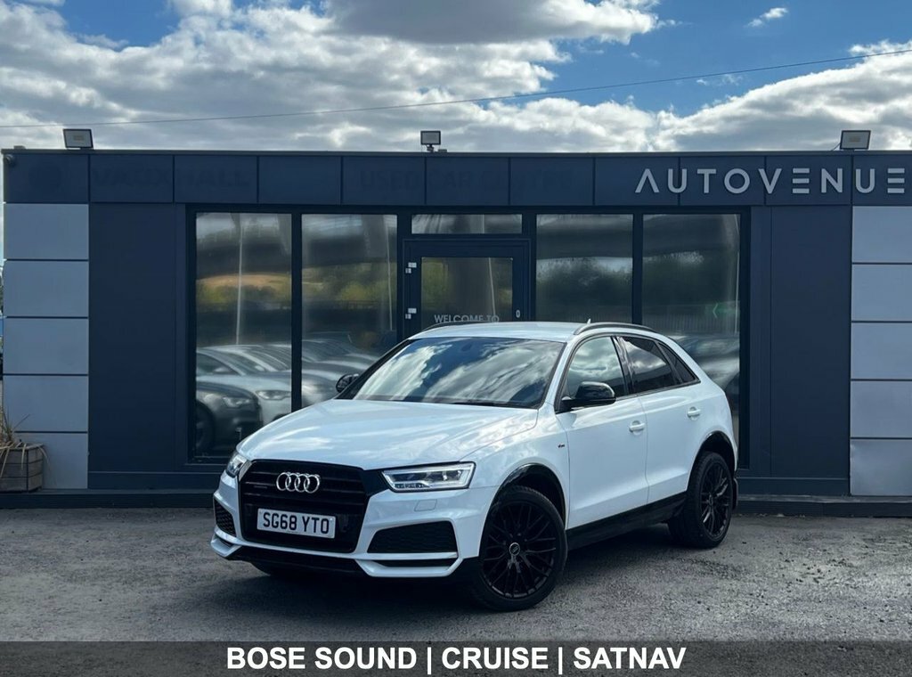 Audi Q3 2L Black Edition White