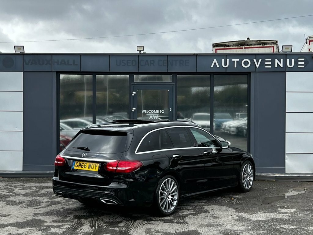 Mercedes-Benz C Class 2.1L Amg Line Black