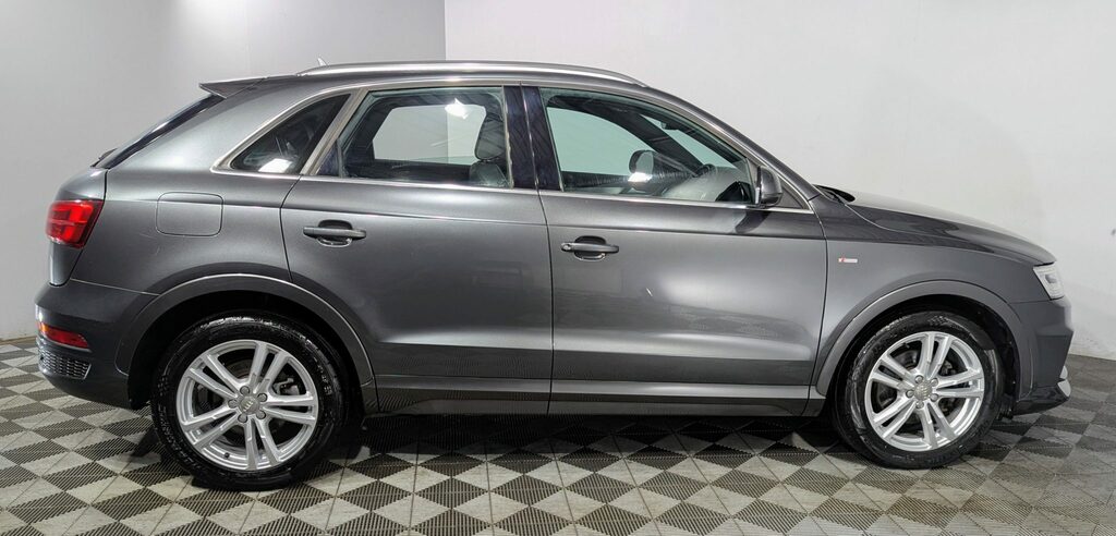 Audi Q3 2.0 Tdi Quattro S Line Edition S Tronic Grey #5