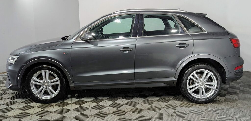 Audi Q3 2.0 Tdi Quattro S Line Edition S Tronic Grey #3