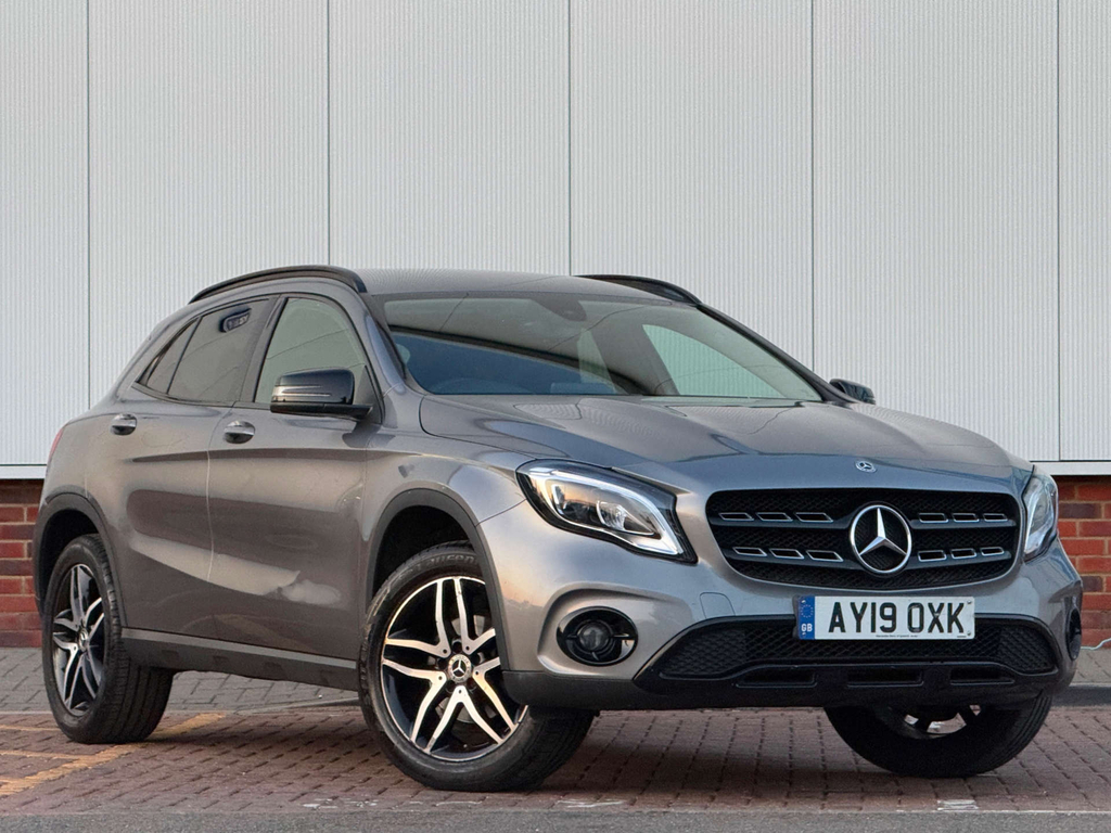 Mercedes-Benz GLA Class Urban Edition Grey