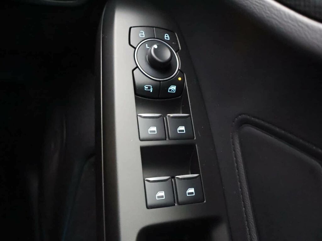 Ford Focus 1.0 Ecoboost Hybrid Mhev 155 St-line X Ed #26
