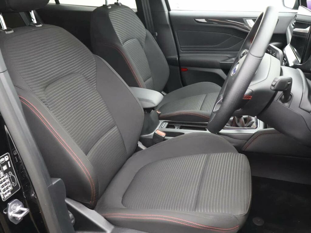 Ford Focus 1.0 Ecoboost Hybrid Mhev 155 St-line X Ed #8