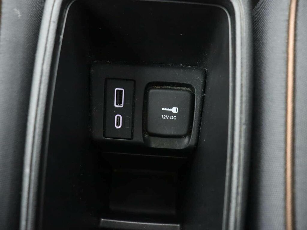 Fiat 500E Hatchback Black #23