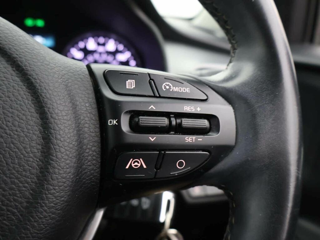 Kia Stonic 2 Red #19
