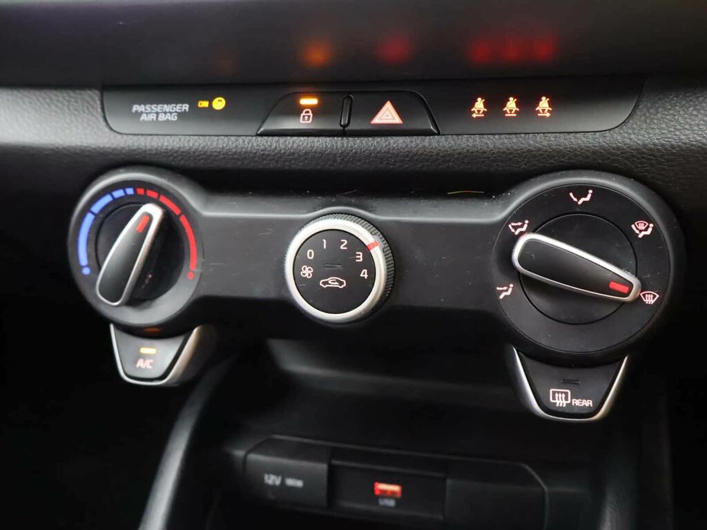 Kia Stonic 2 Red #15