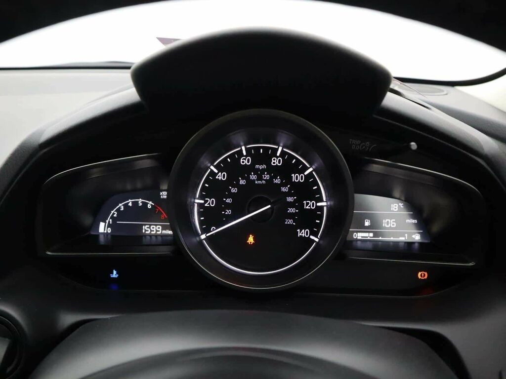 Mazda 2 Automatic White #1