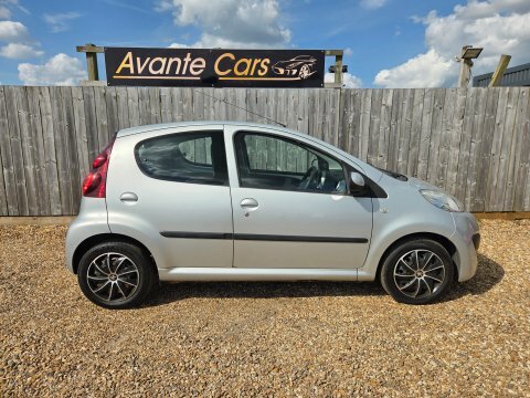 Peugeot 107 Active Silver #2