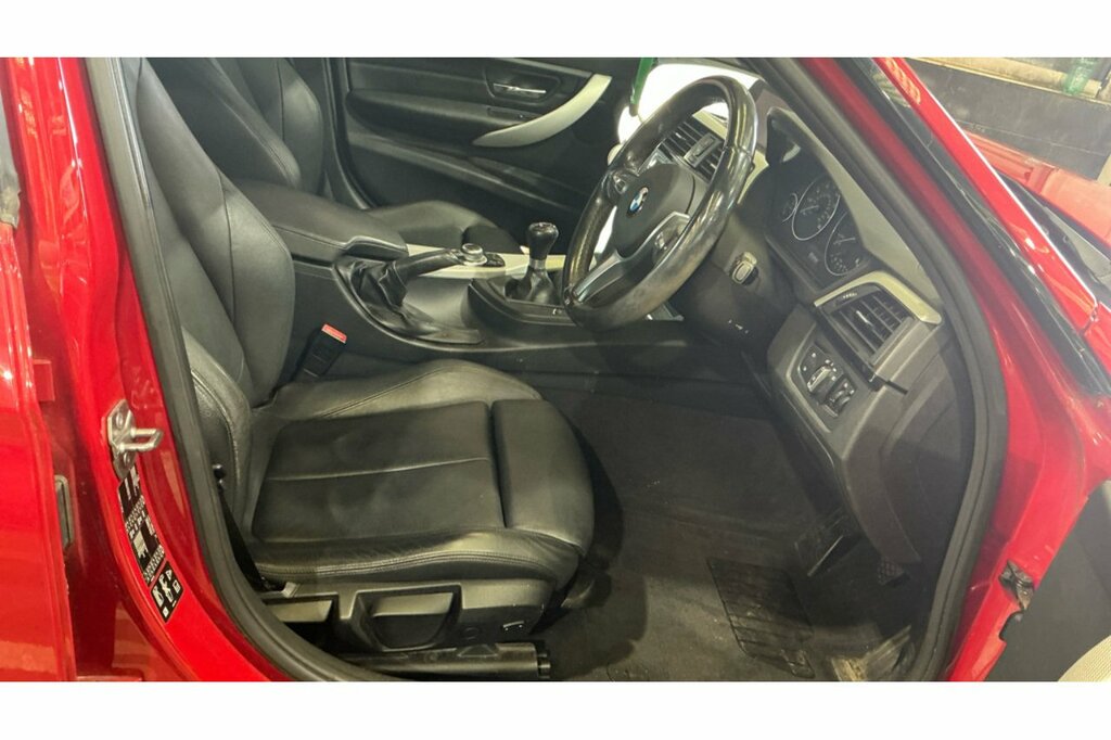 BMW 3 Series 320D M Sport U5498 Red #2