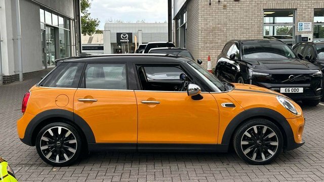 Mini Hatch 1.5 Cooper Hatchback Euro 6 S S FH15ZPB Orange #2