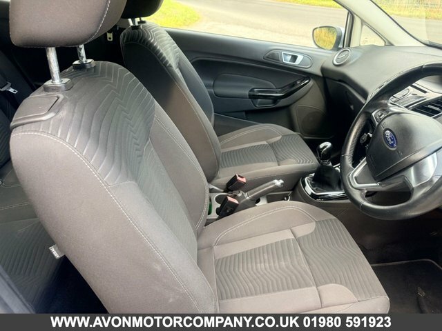 Ford Fiesta 1.25 Zetec Hatchback Euro 6 82 Silver #5