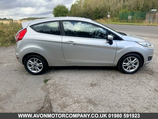 Ford Fiesta 1.25 Zetec Hatchback Euro 6 82 Silver #3