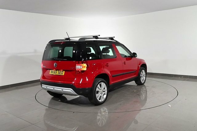 Skoda Yeti Hatchback #76