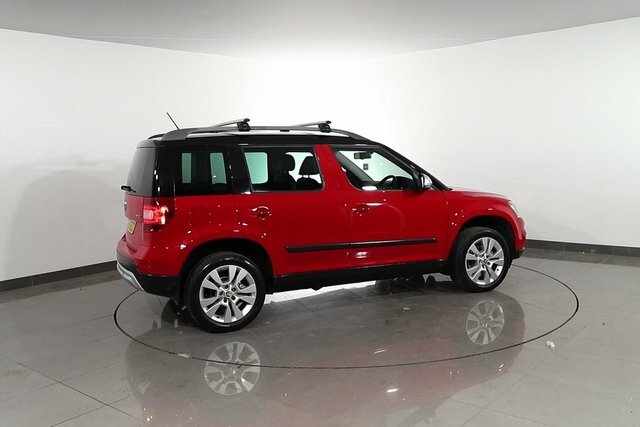 Skoda Yeti Hatchback #82