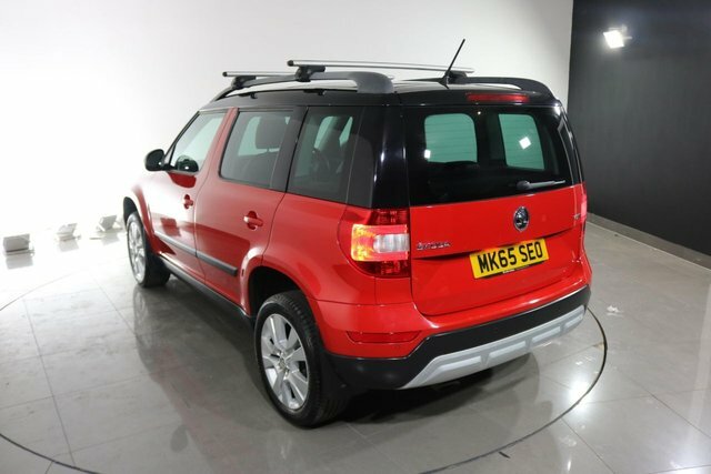 Skoda Yeti Hatchback #59