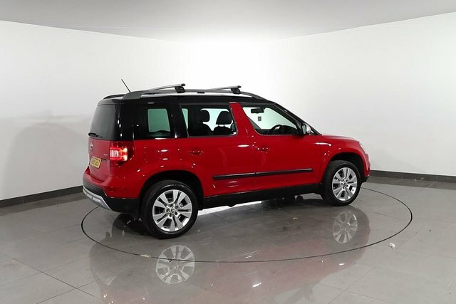Skoda Yeti Hatchback #81