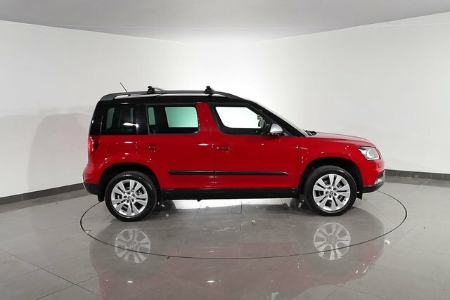 Skoda Yeti Hatchback #87