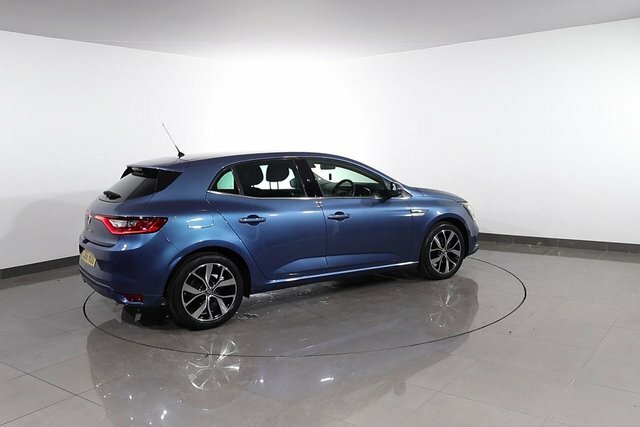 Renault Megane Hatchback #76