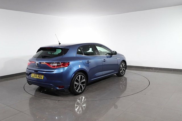 Renault Megane Hatchback #72