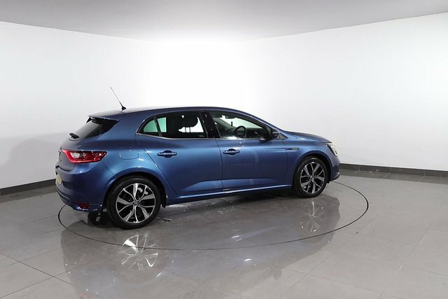 Renault Megane Hatchback #77
