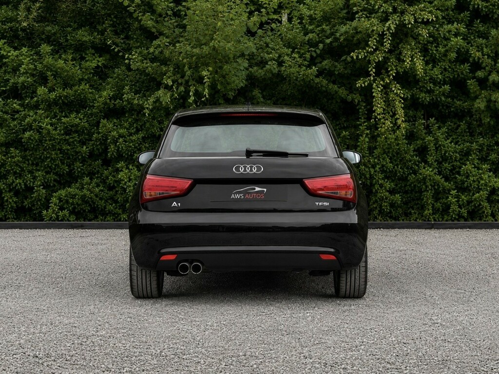 Audi A1 1.4 Tfsi Sport Black #4