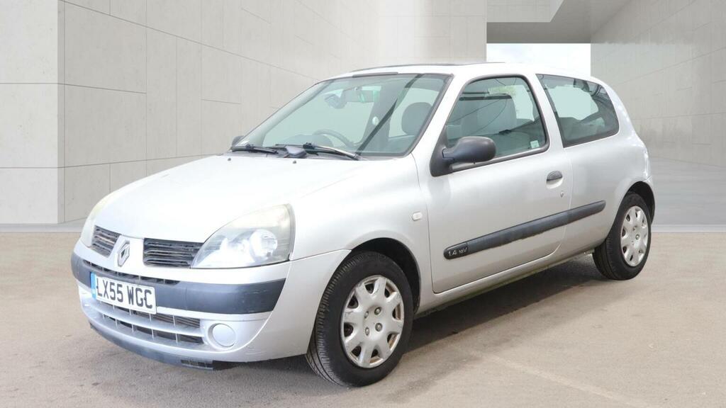 Renault Clio 1.4 16V Expression Silver
