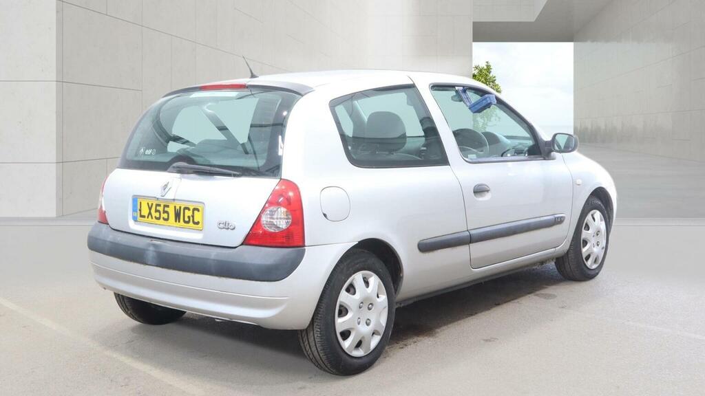 Renault Clio 1.4 16V Expression Silver #4