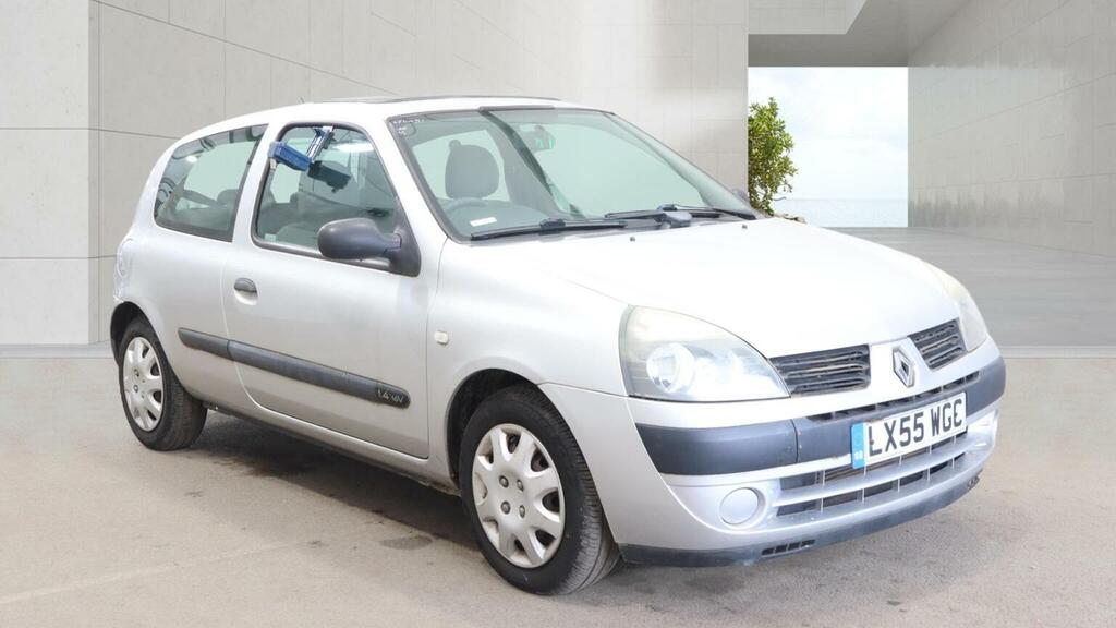 Renault Clio 1.4 16V Expression Silver #2